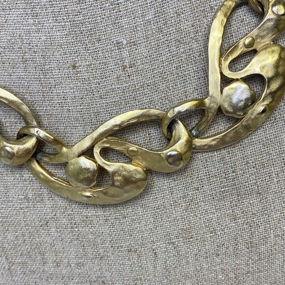 Fernando Originals Swirly Links Matte Gold Tone Collar Necklace Signed FO Inc - Picture 2 of 7